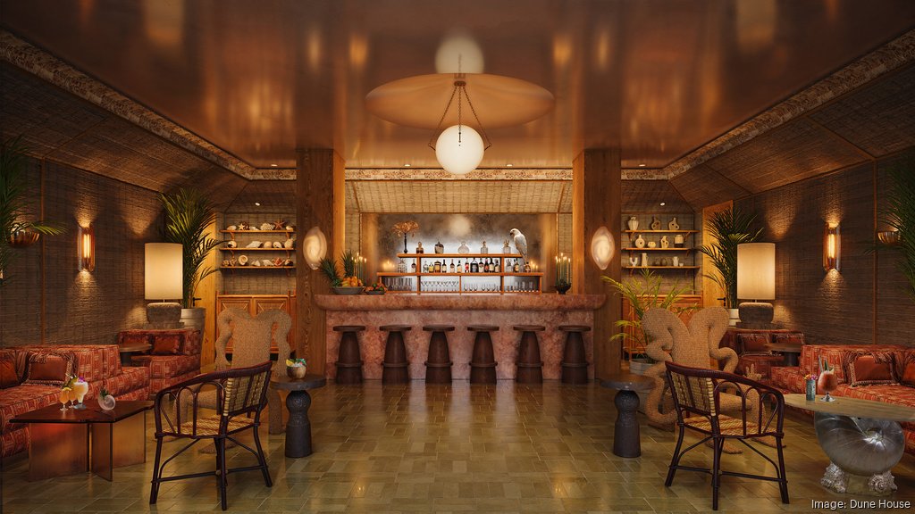 Soothsayer tiki bar at evening